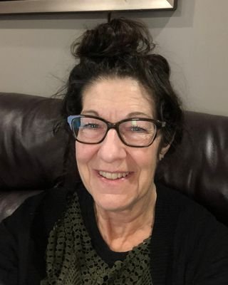 Dee Millward profile image